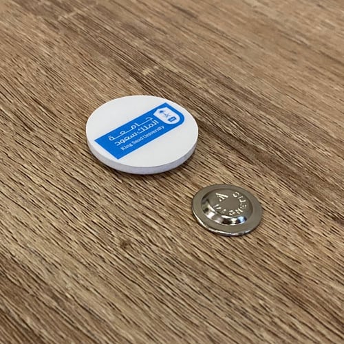 بروش اكرليك دائري مغناطيس قطرها 2،9 سم