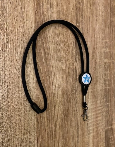 تعليقة حبل لون اسود 25 مل