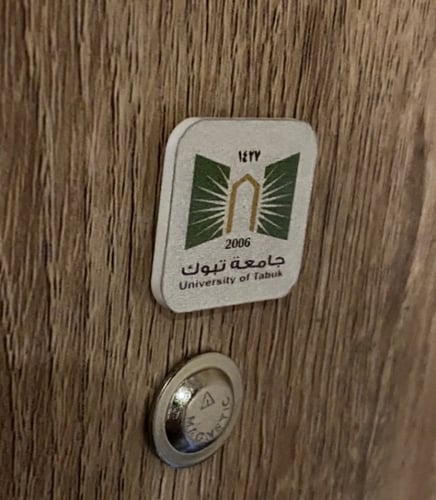 بروش اكرليك مربع مغناطيس 2،5 سم في 2،5 سم