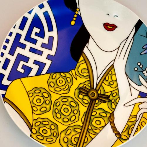 صحن بورسلان 8 إنش بتصميم فني أنثوي بألوان جريئة –...