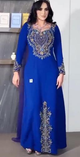 فستان سهرة أزرق