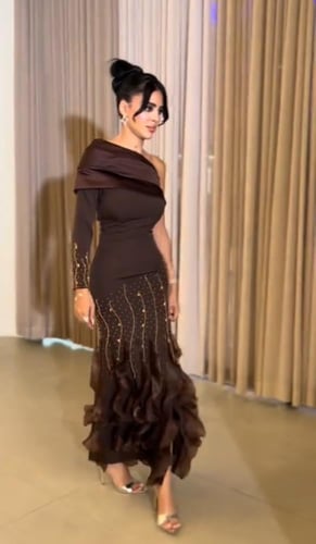 فستان سهره بني