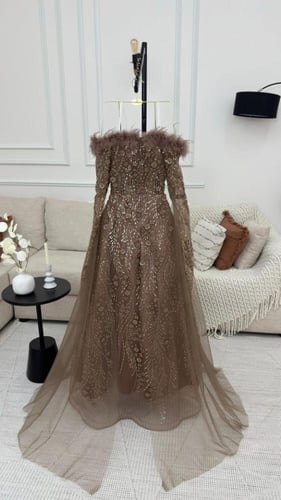 فستان سهره بني لمعه