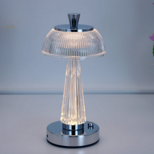 ابجورة شفاف فضي ب شاحن USB