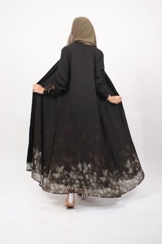 عباية بالوردة باللون زيتي