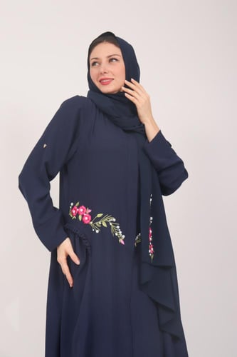 عباية مطرزة من الخصر كحلي