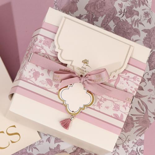 خدمة طباعة العبارات على كرت الإهداء