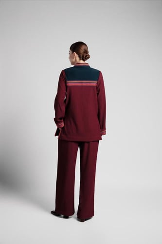 طقم مستوحى من البيدي