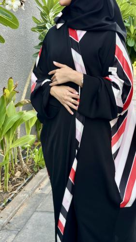 عباية قمر