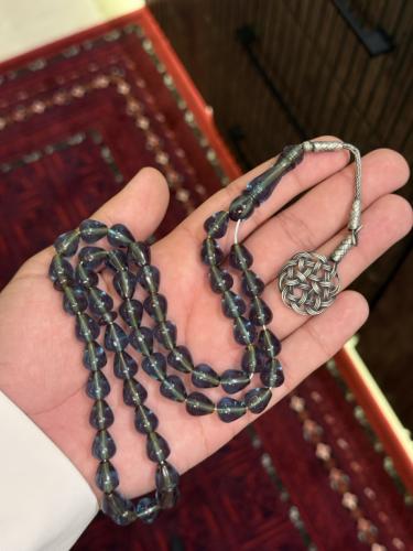 زعفراني دمعة حرباء اخضر فاتح طربزونة فضة