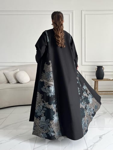 كريب تطريز بالجوانب