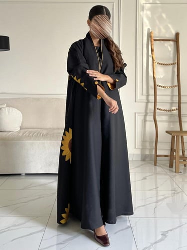 كريب تطريز بالخلف