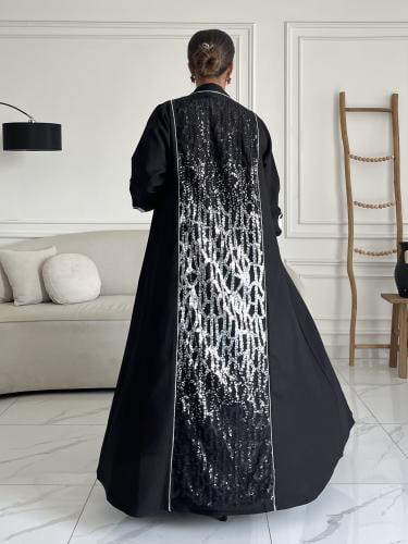 كريب تطريز بالخلف