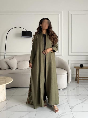 كريب تطريز بالخلف