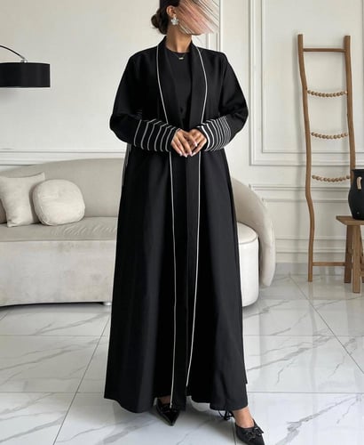 كريب تطريز بالخلف