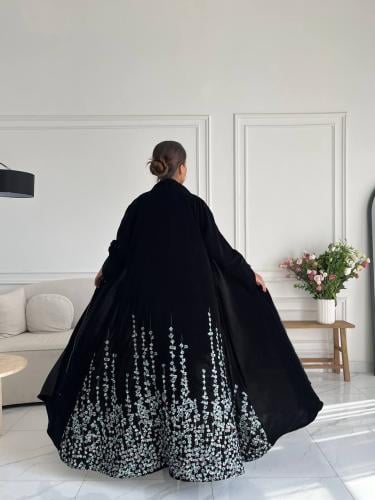 مخمل تطريز بالخلف