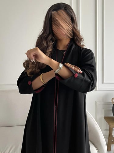 كريب تطريز بالخلف