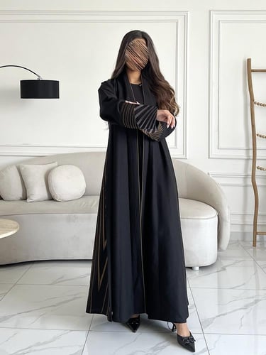 كريب تطريز بالخلف