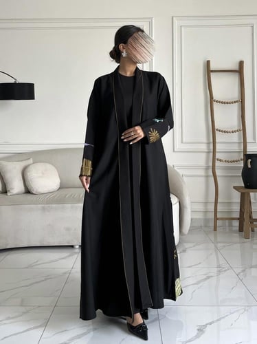 كريب تطريز بالخلف