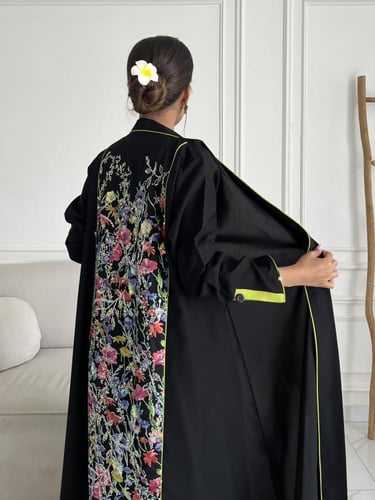 كريب تطريز بالخلف