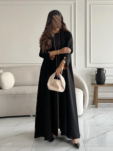 كريب تطريز بالخلف