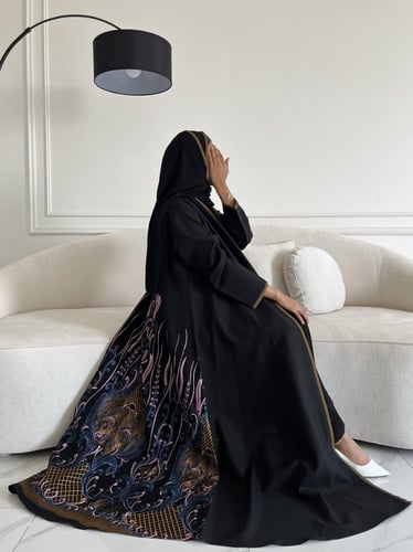 كريب تطريز بالخلف