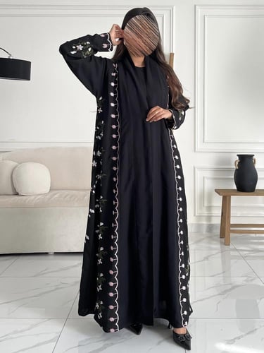 كريب تطريز بالجوانب