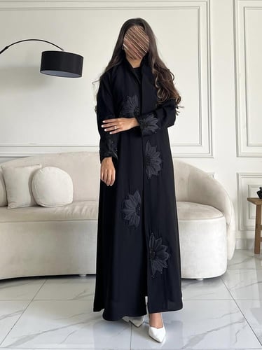 كريب تطريز بالخلف