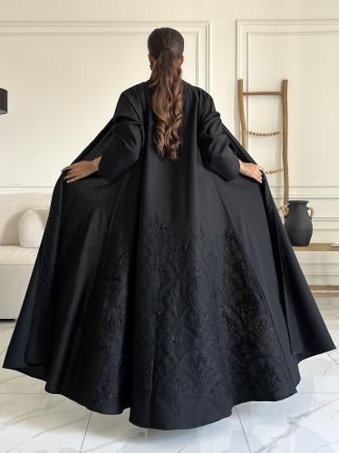 كريب تطريز بالخلف