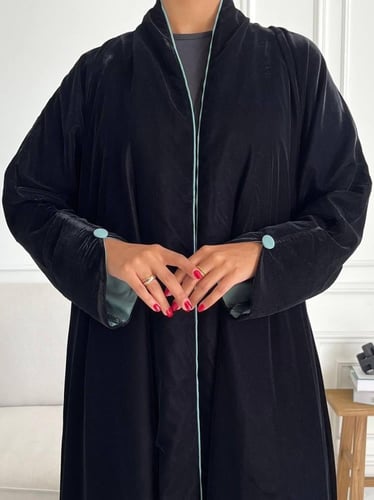 مخمل تطريز بالخلف