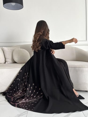 كريب تطريز بالخلف