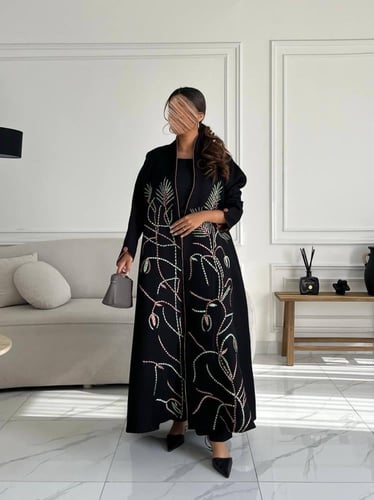 تطريز من الامام