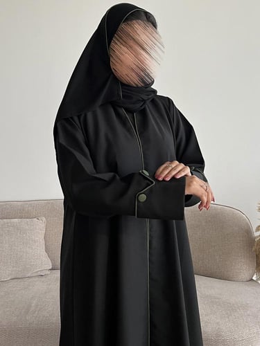 رسم يدوي بالخلف