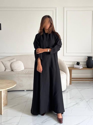 كريب تطريز بالخلف