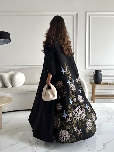 كريب تطريز بالخلف