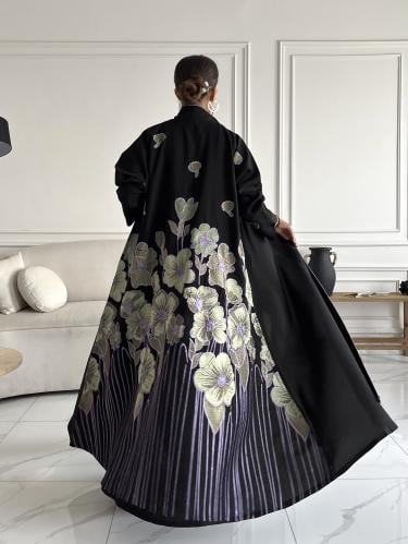 كريب تطريز بالخلف