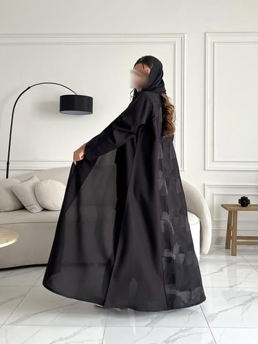 كريب تطريز بالخلف