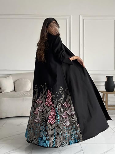 كريب تطريز بالخلف