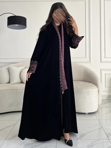 مخمل تطريز بالكم