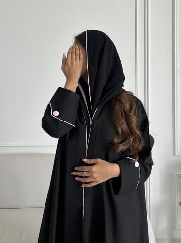 كريب تطريز بالخلف