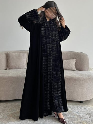 كريب تطريز بالخلف