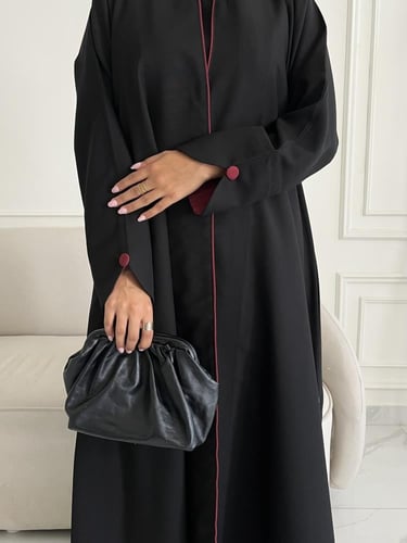 كريب تطريز بالخلف