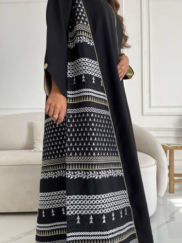 كريب تطريز بالجوانب