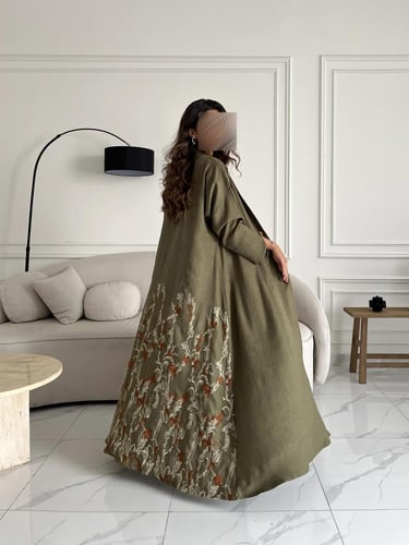 كريب تطريز بالخلف