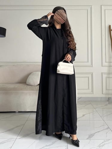 كريب تطريز بالخلف