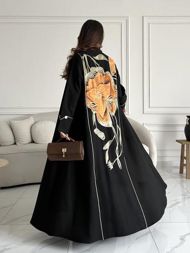 كريب تطريز بالخلف