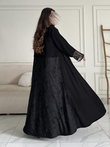 كريب تطريز بالخلف