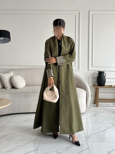 كريب تطريز بالخلف