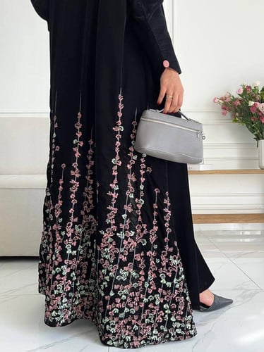 مخمل تطريز بالخلف