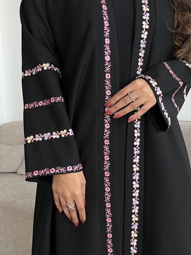 كريب تطريز بالخلف